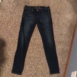 American Eagle super stretch, dark wash jean,